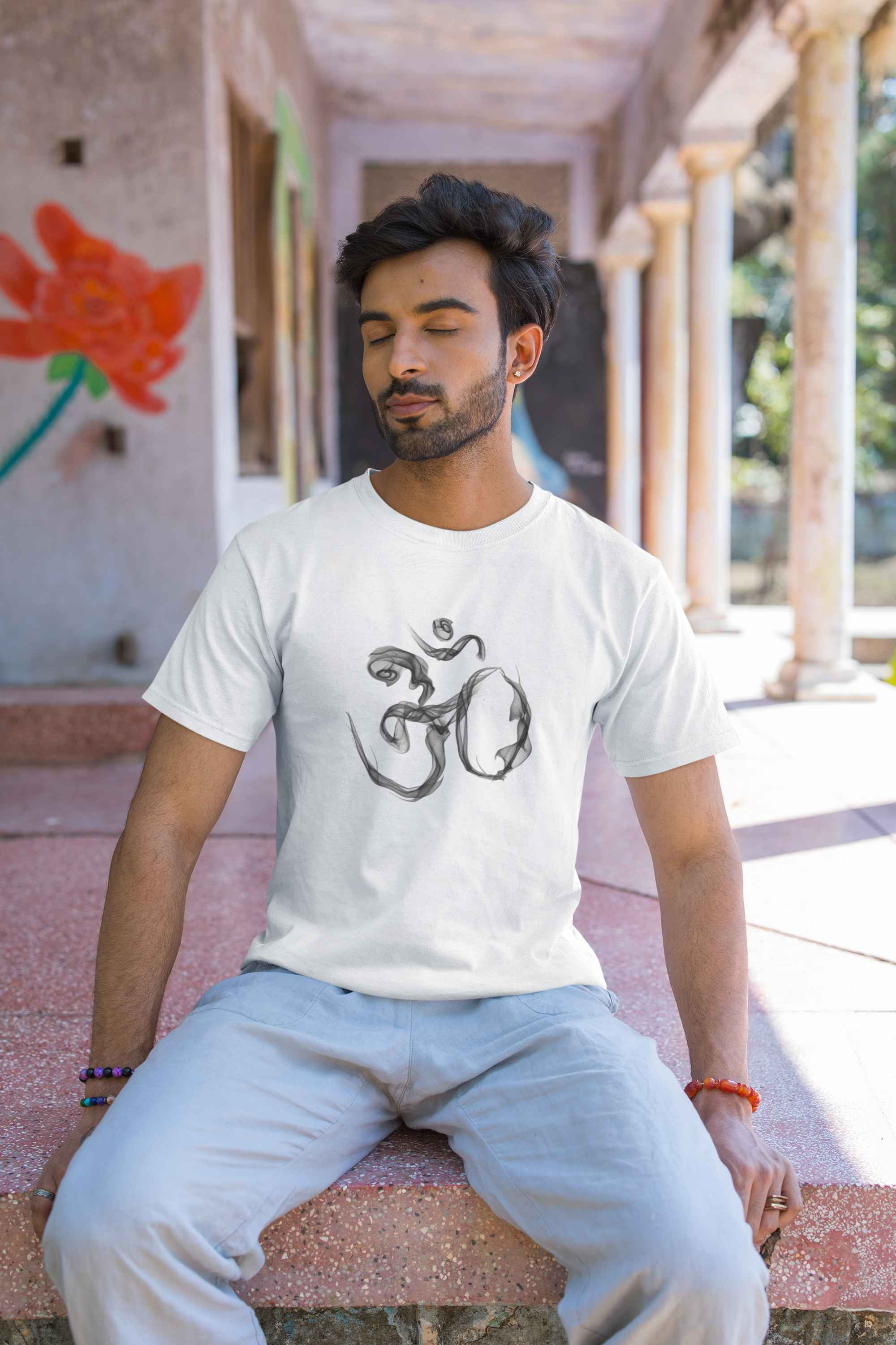 OM Smoke Classic Fit T-shirt