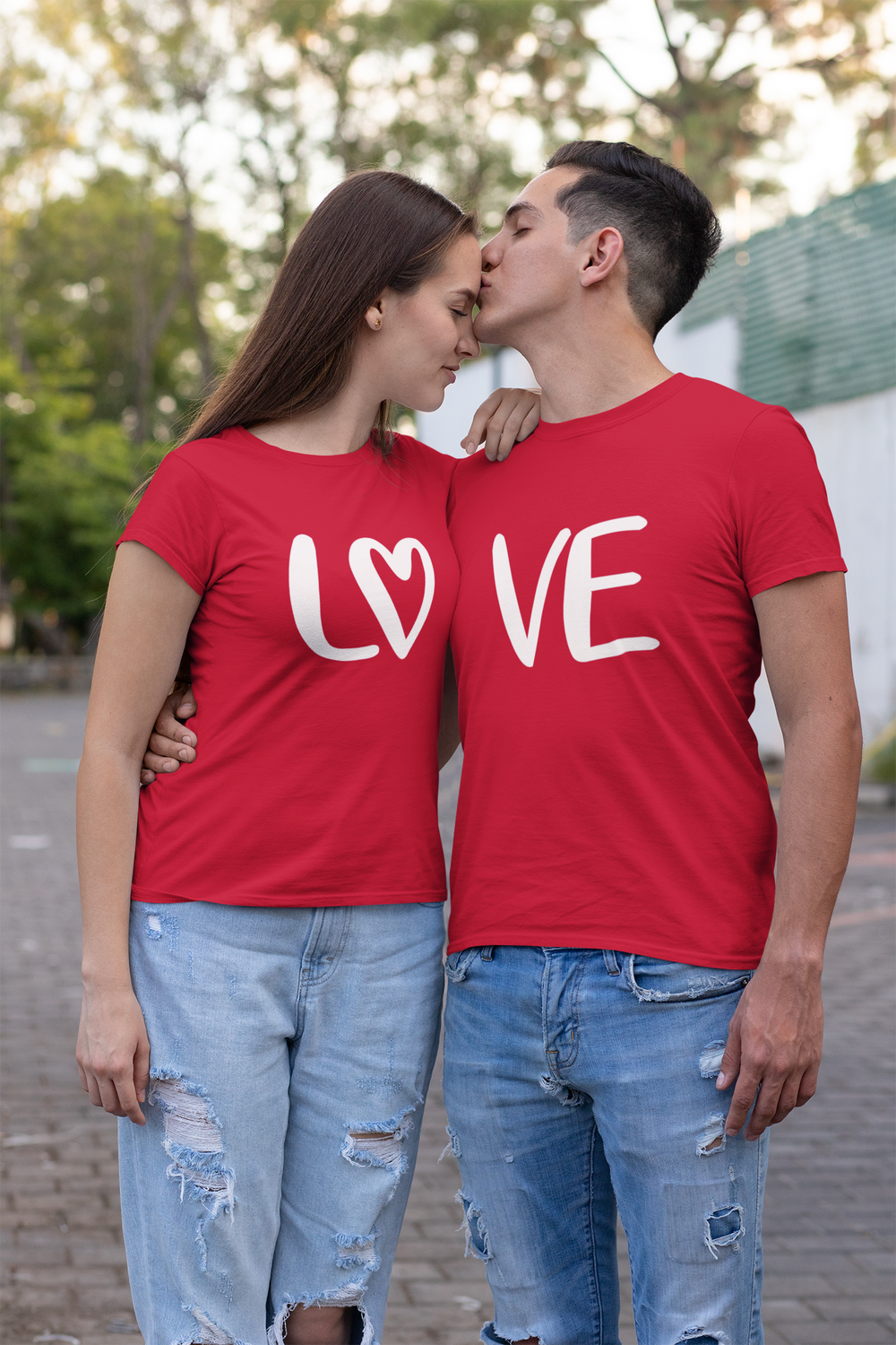 LOVE Couple T-shirt in Red